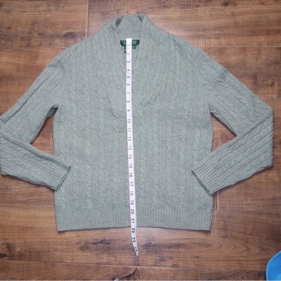 Lauren Ralph Lauren wool blend long sleeve sweater - Picture 7 of 8